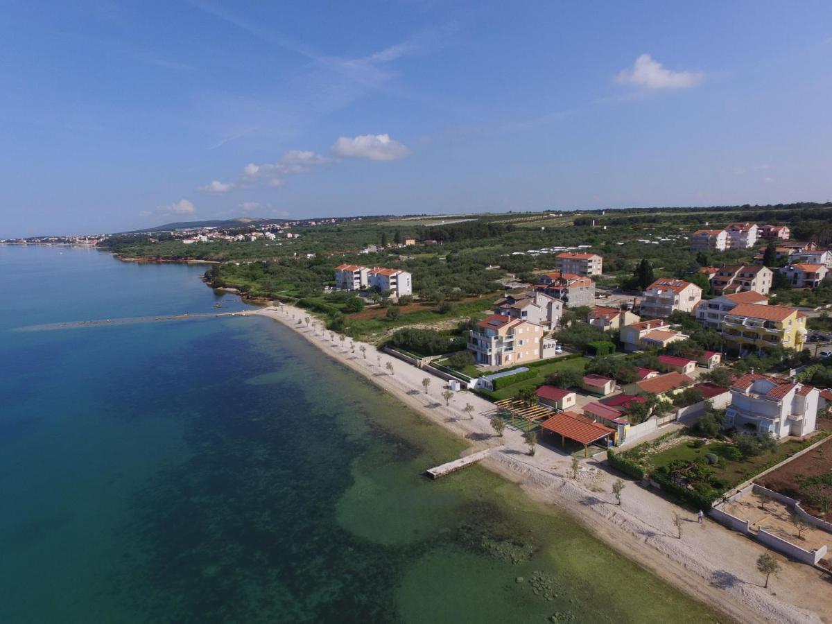 Mobile home Dandelion Biograd Na Moru Esterno foto